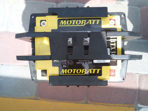 Motobatt MBTX30U Мото акумулятор 32 А/ч, 390 А, (+/-)(-/+), 166х126х175 мм