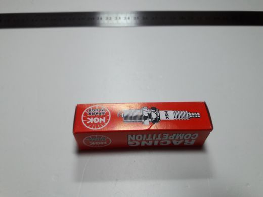 NGK 3992 / BR8EG - Свічка запалювання SOLID TYPE