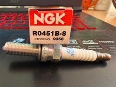 NGK 9356 / R0451B-8 - Свічка запалювання Honda oem 31908-KRN-A41, 31908-KRN-A410-M1